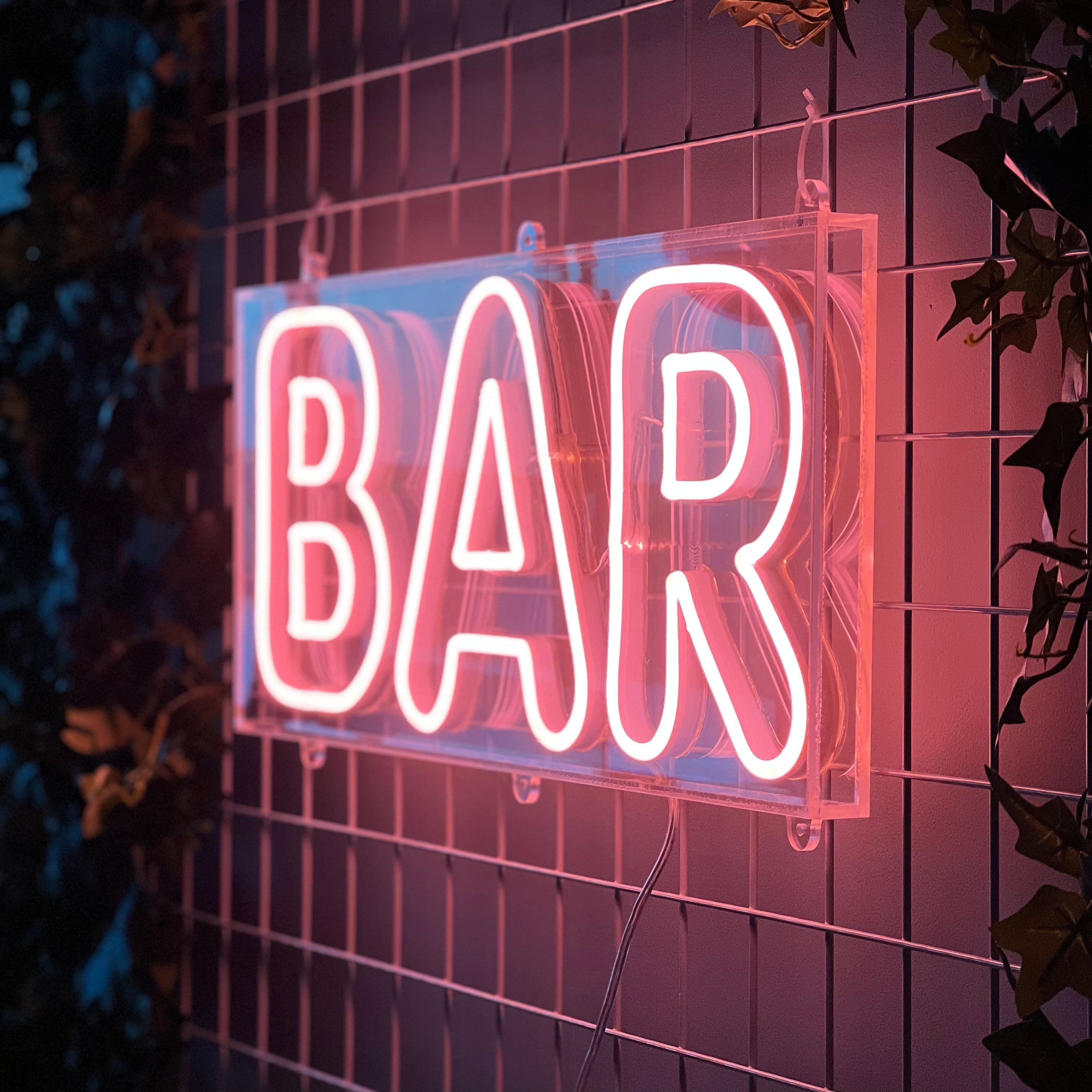 Neonskilt "BAR" Utendørs. Bestilling!