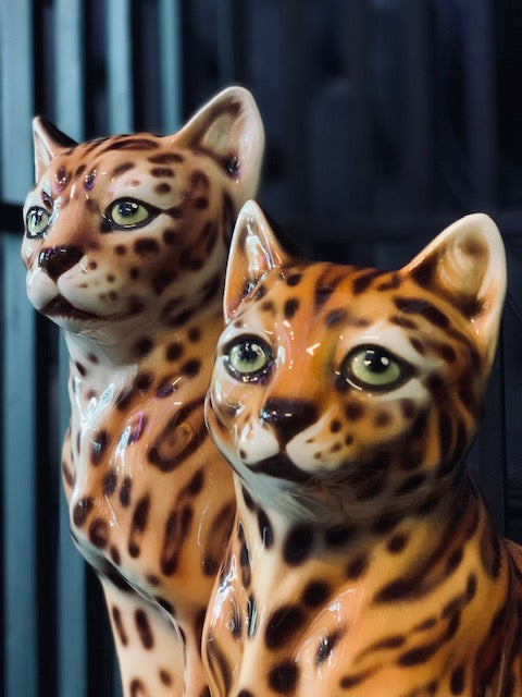 Porselen "Bengalkatt" H40 "Bestilling"