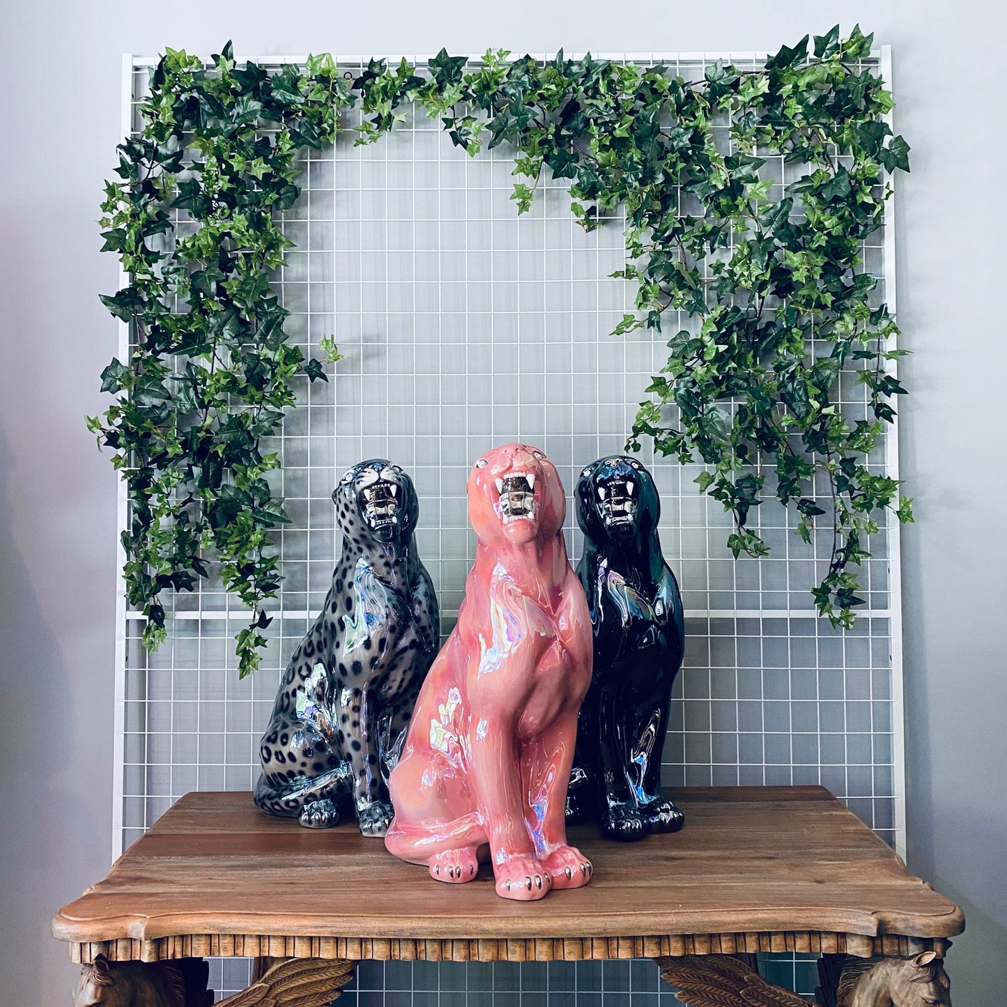Porselen "Panter" Metallic Pink. H62 cm. Bestilling!