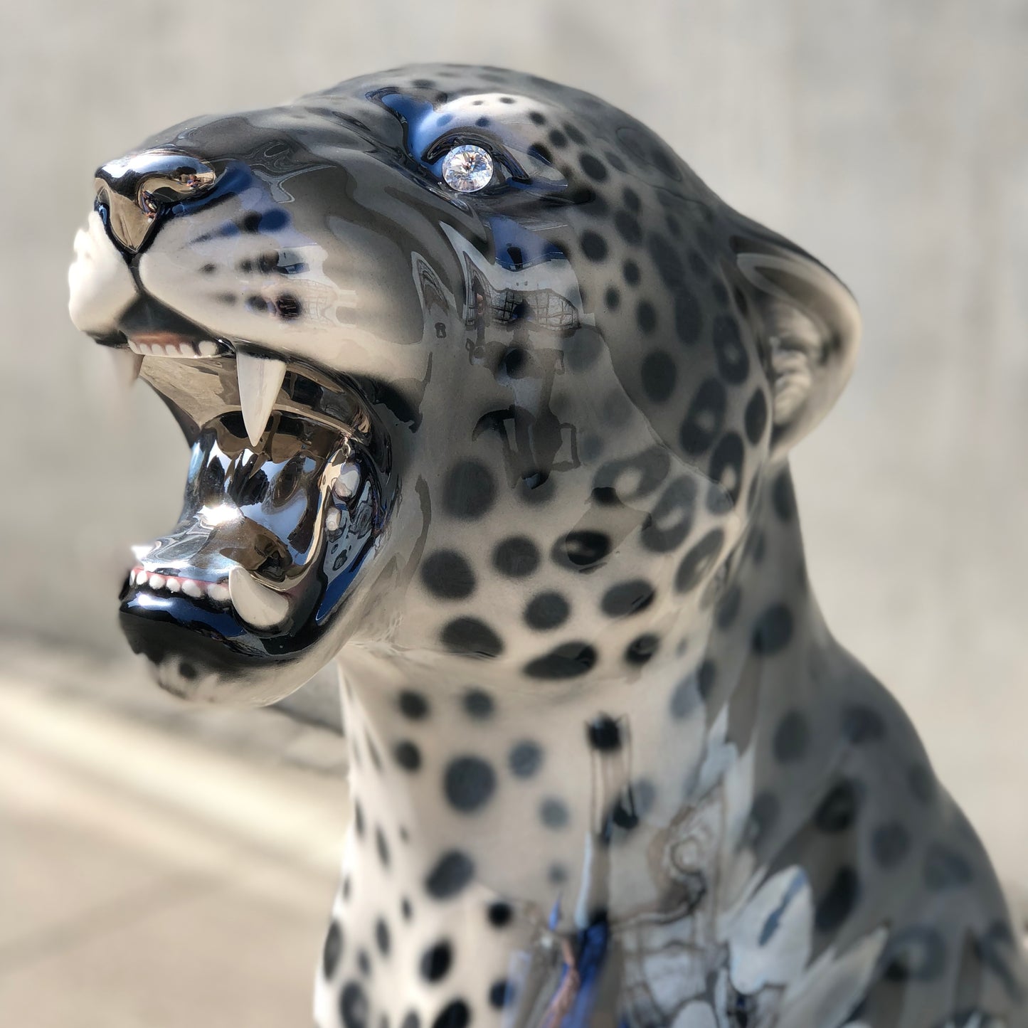 Porselen "Leopard VIP" Swarovski 86 cm. Bestilling!