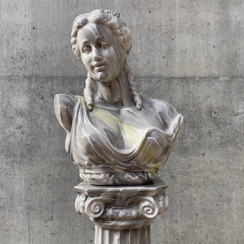 Statue "Donna" Grå 65 cm