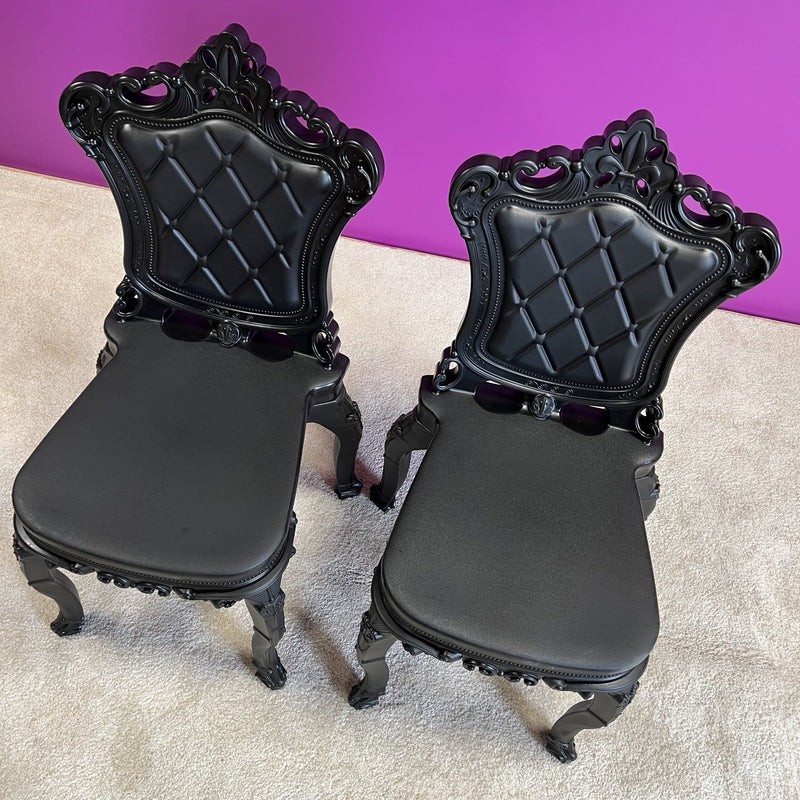 Stol "Princess of love" 2 stoler i svart