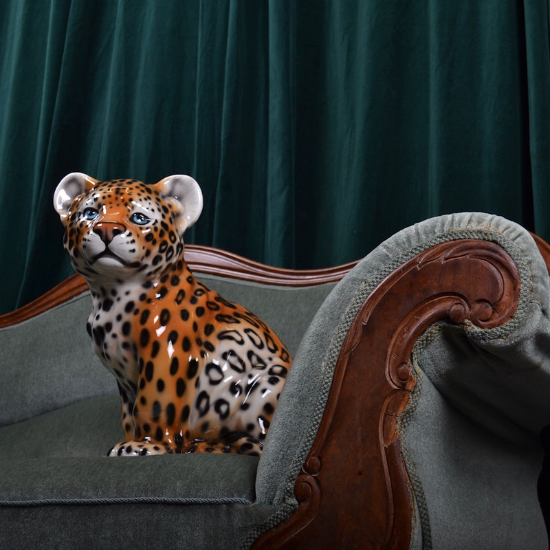Porselen "Leopard Baby" M 46cm. Bestilling!