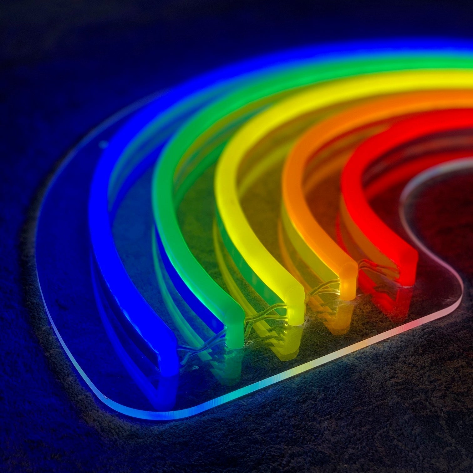 "Regnbue" Led neonskilt. Bestilling!
