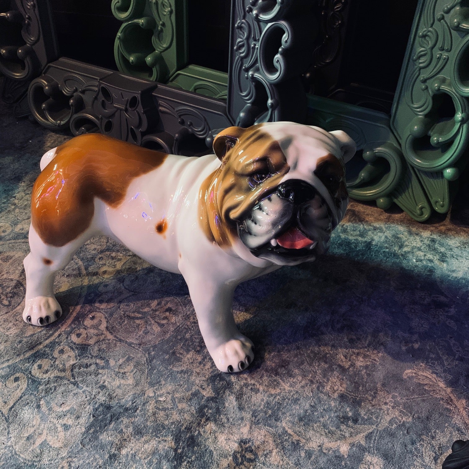 Porselen "Engelsk Bulldog" XL