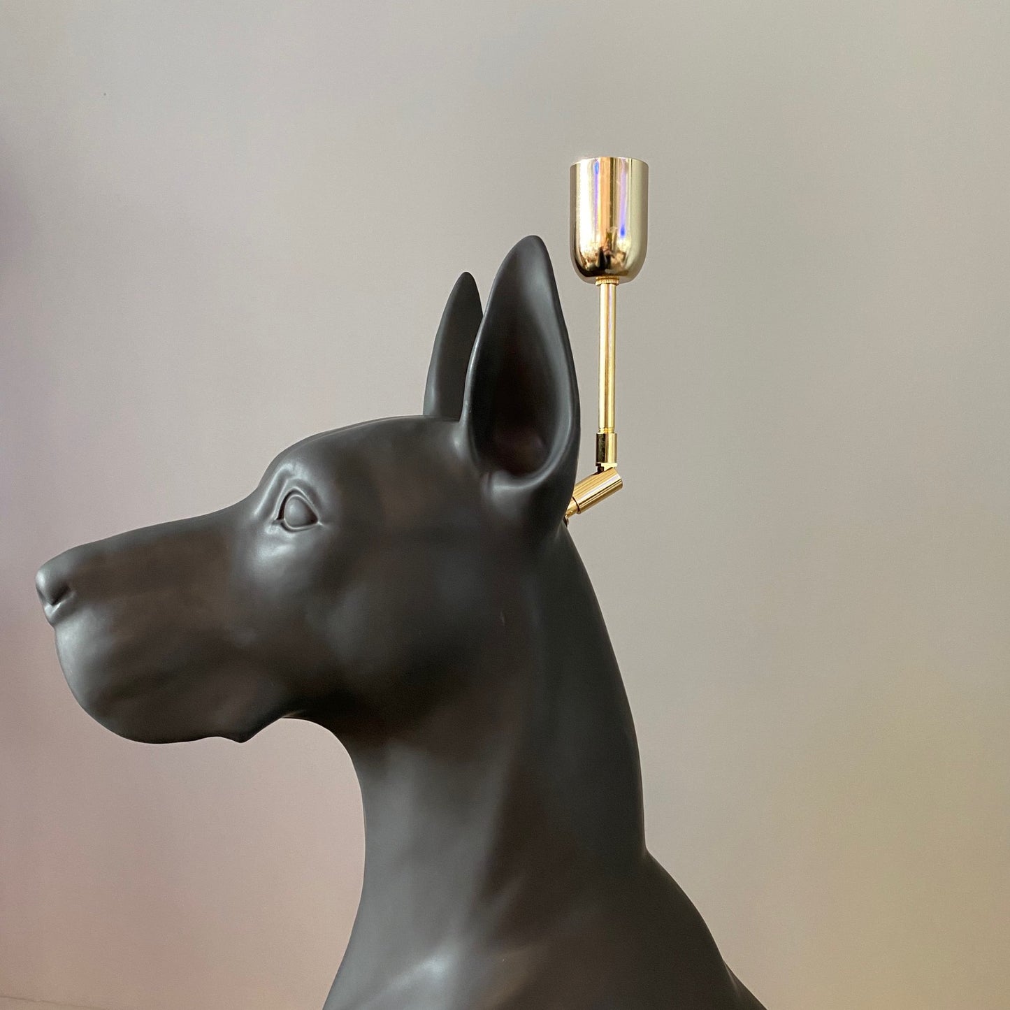 Lampe "Doberman" XXL "Bestilling"