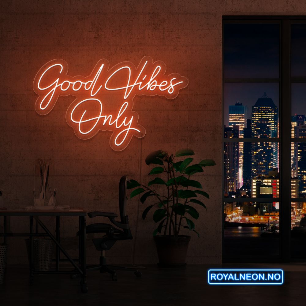 "Good Vibes Only" LED NEONSKILT. 78x48 cm. Bestilling!
