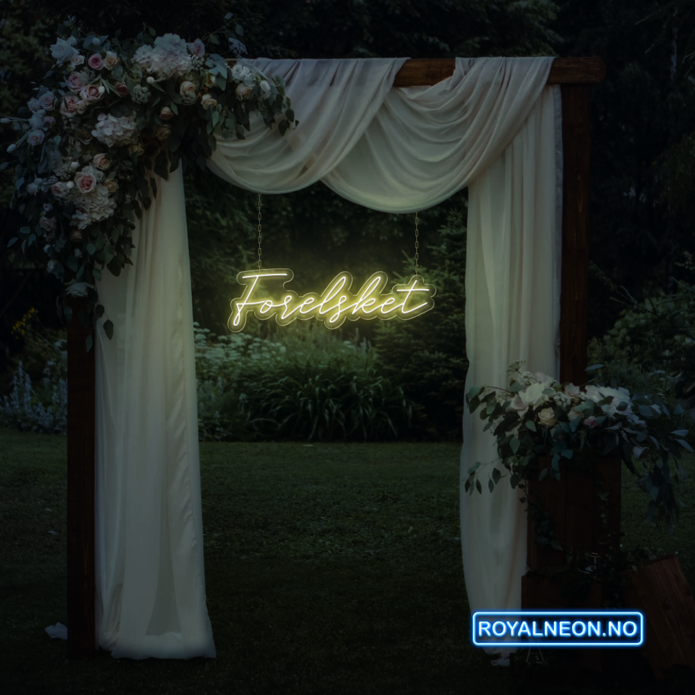 "Forelsket" Led Neonskilt. Bestilling!